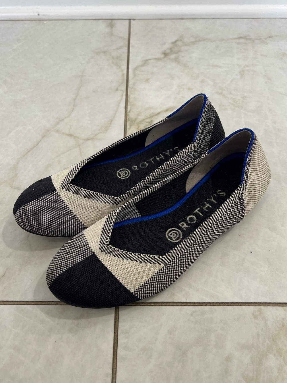 Rothy's White Buffalo Plaid The Flat Slip On Shoes Size 7.5 US